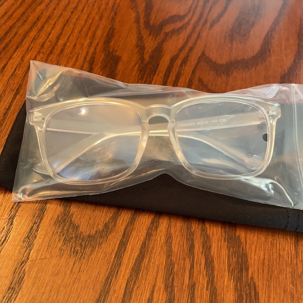 Clear sunglass frames - Picture 3 of 3